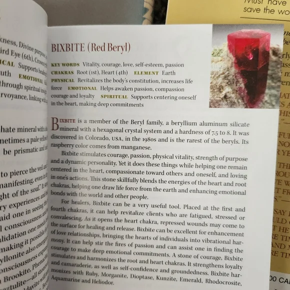 The Pocket Book of Stones - Picture 3 of 8